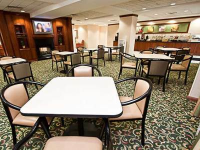 Fairfield & Midtown Hotel