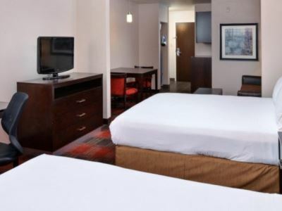 Express By Ihg 3*