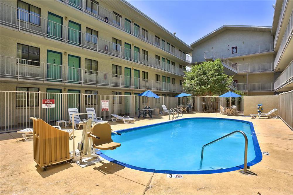 Phoenix Inn 2*