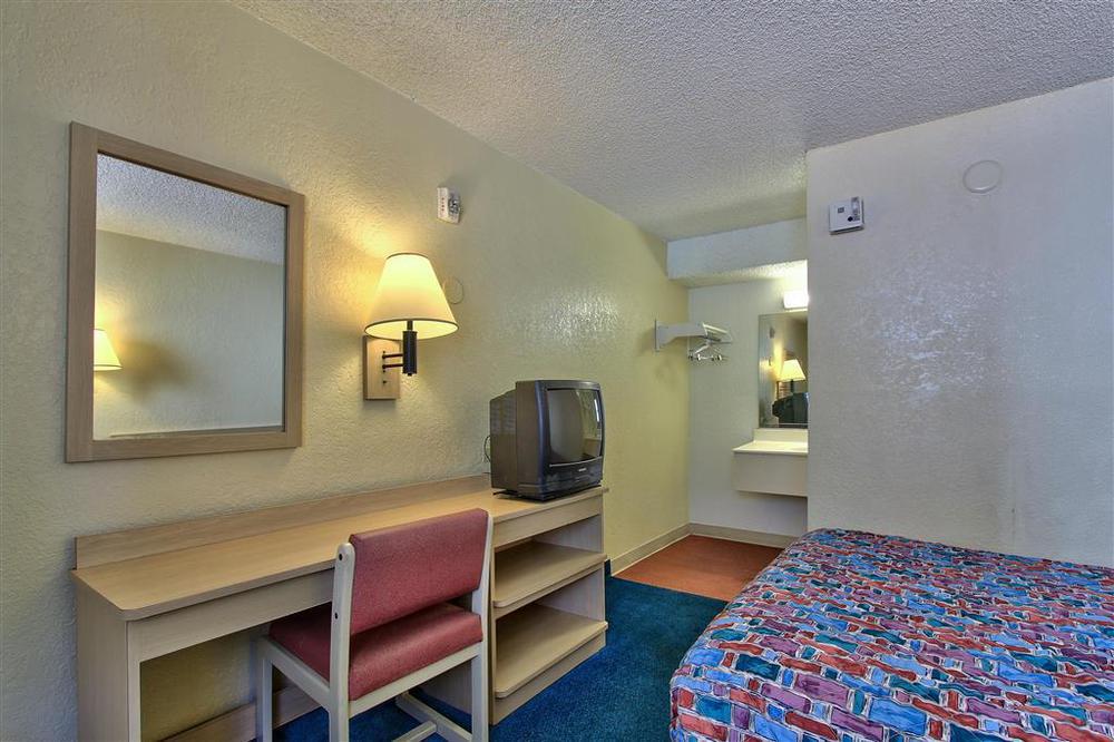 Phoenix Inn Phoenix