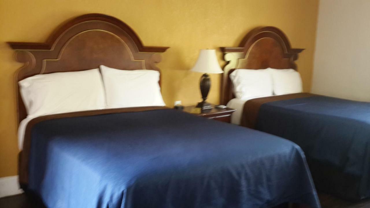 American Regency Motel