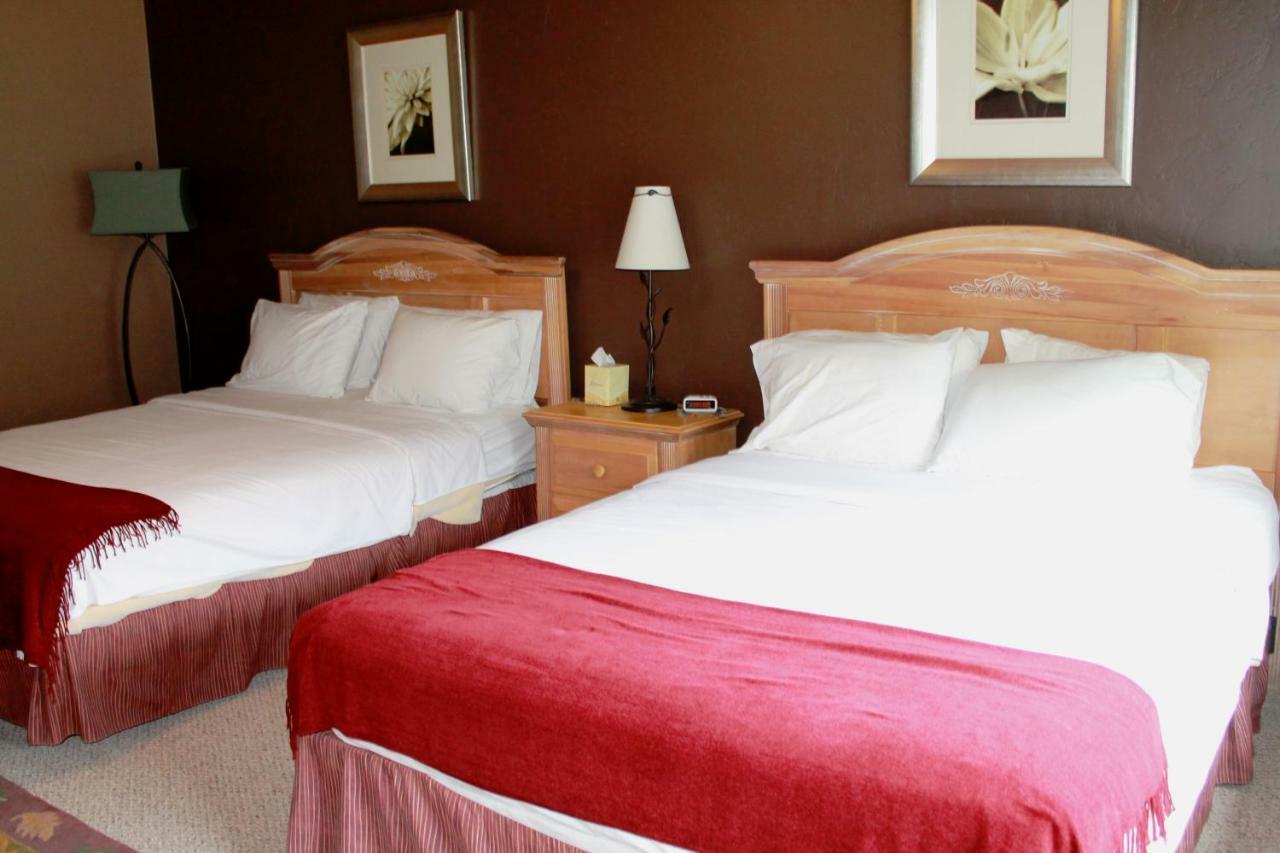 Peaks Resort