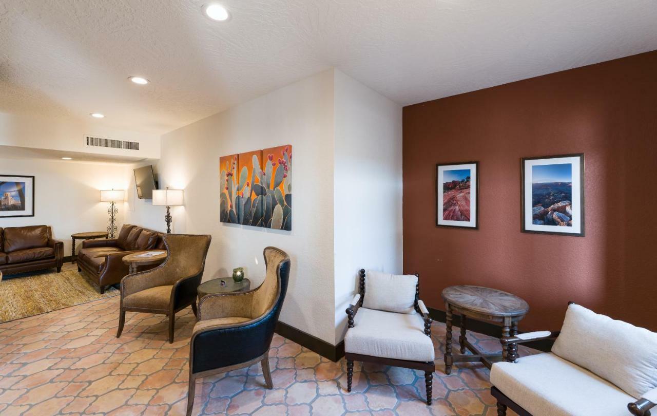 Lux Hotel