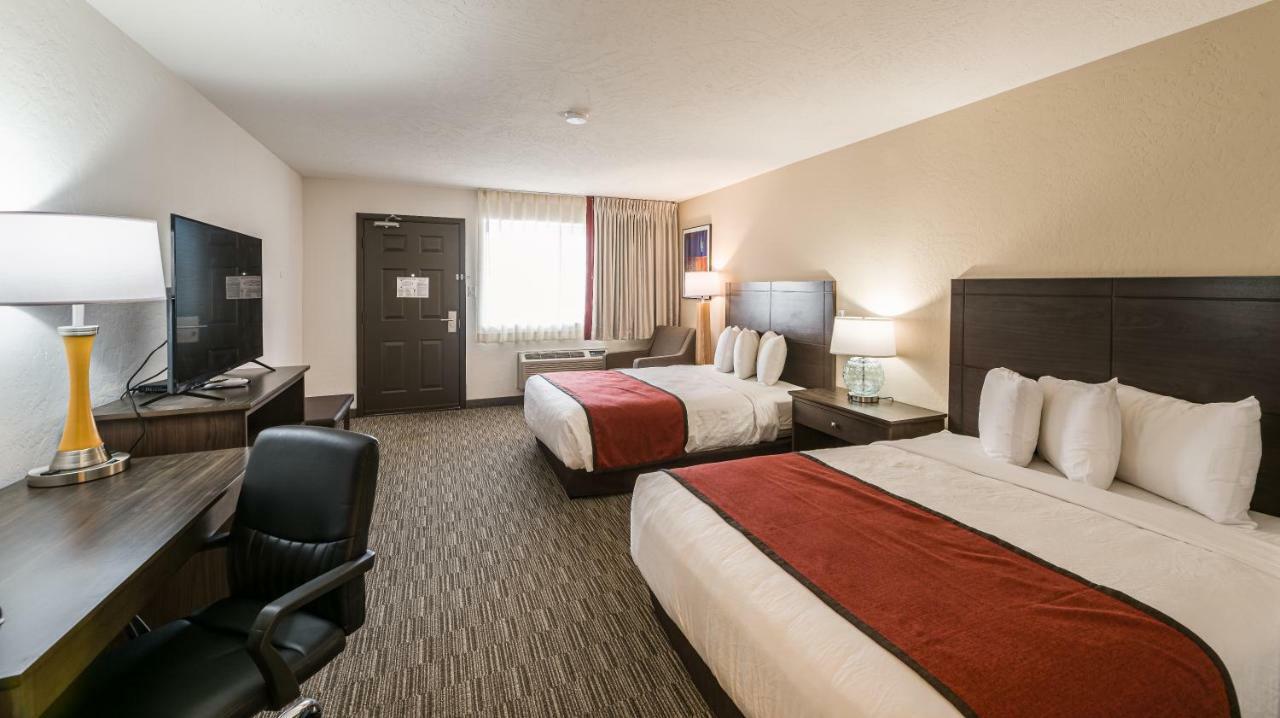Hotel Lux Cottonwood