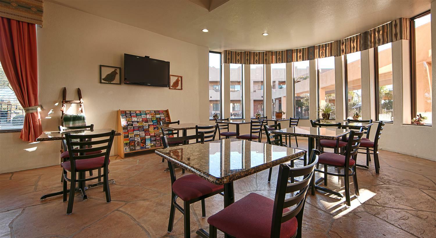 Western Hotel 3*