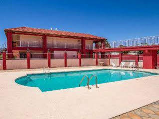 Hotel Lux Cottonwood