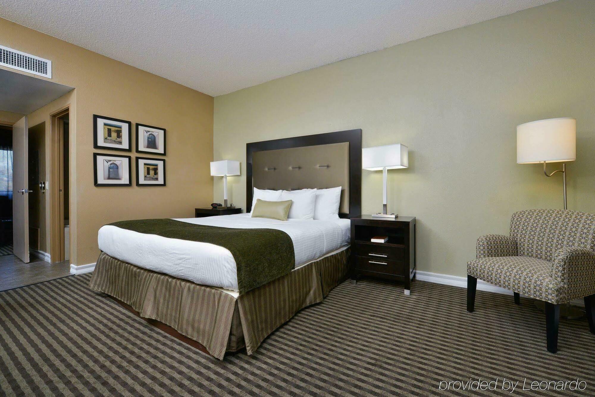 Western Royal Sun & Hotel Tucson