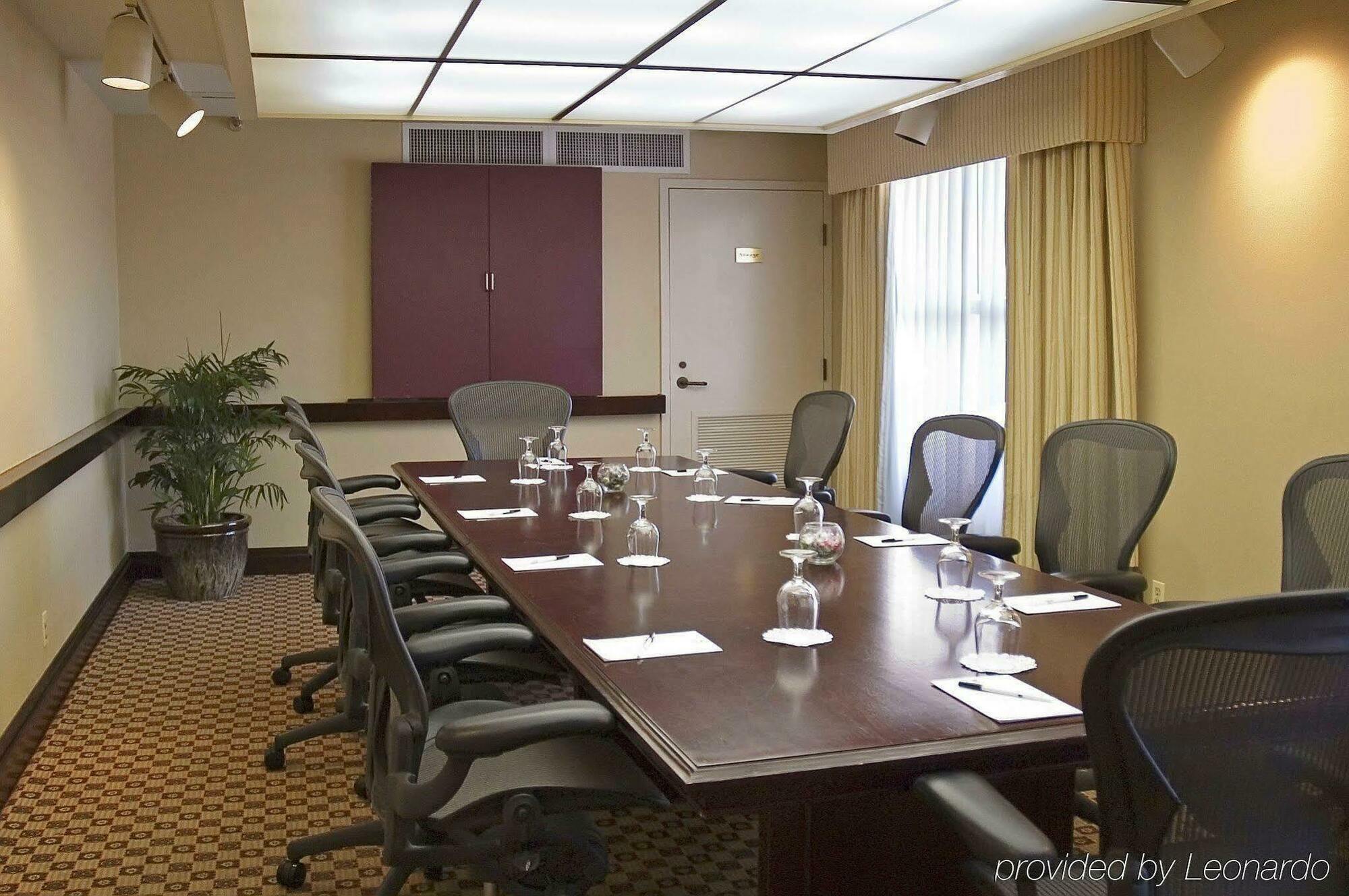 Doubletree By Hilton Phoenix, Az 4*