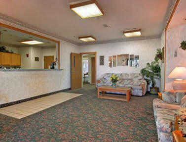 Super 8 By Wyndham Motel 2*
