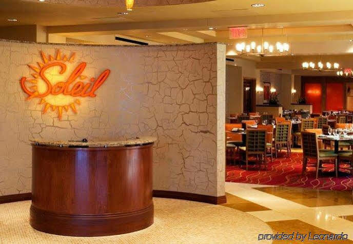 Hotel Renaissance Phoenix & Conference Center