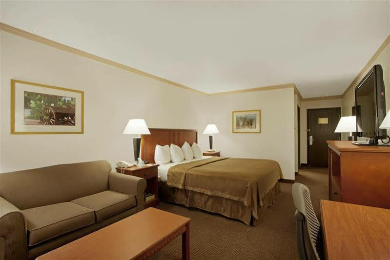 Hotel Western 3*
