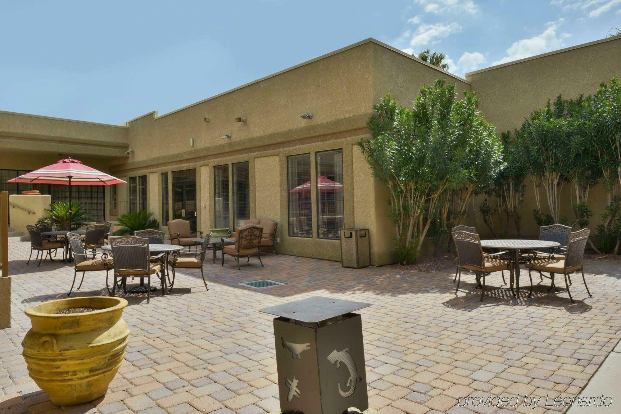 Wyndham Airport & Conference Center 3* Tucson