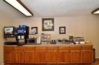 Quality I-10 Hotel