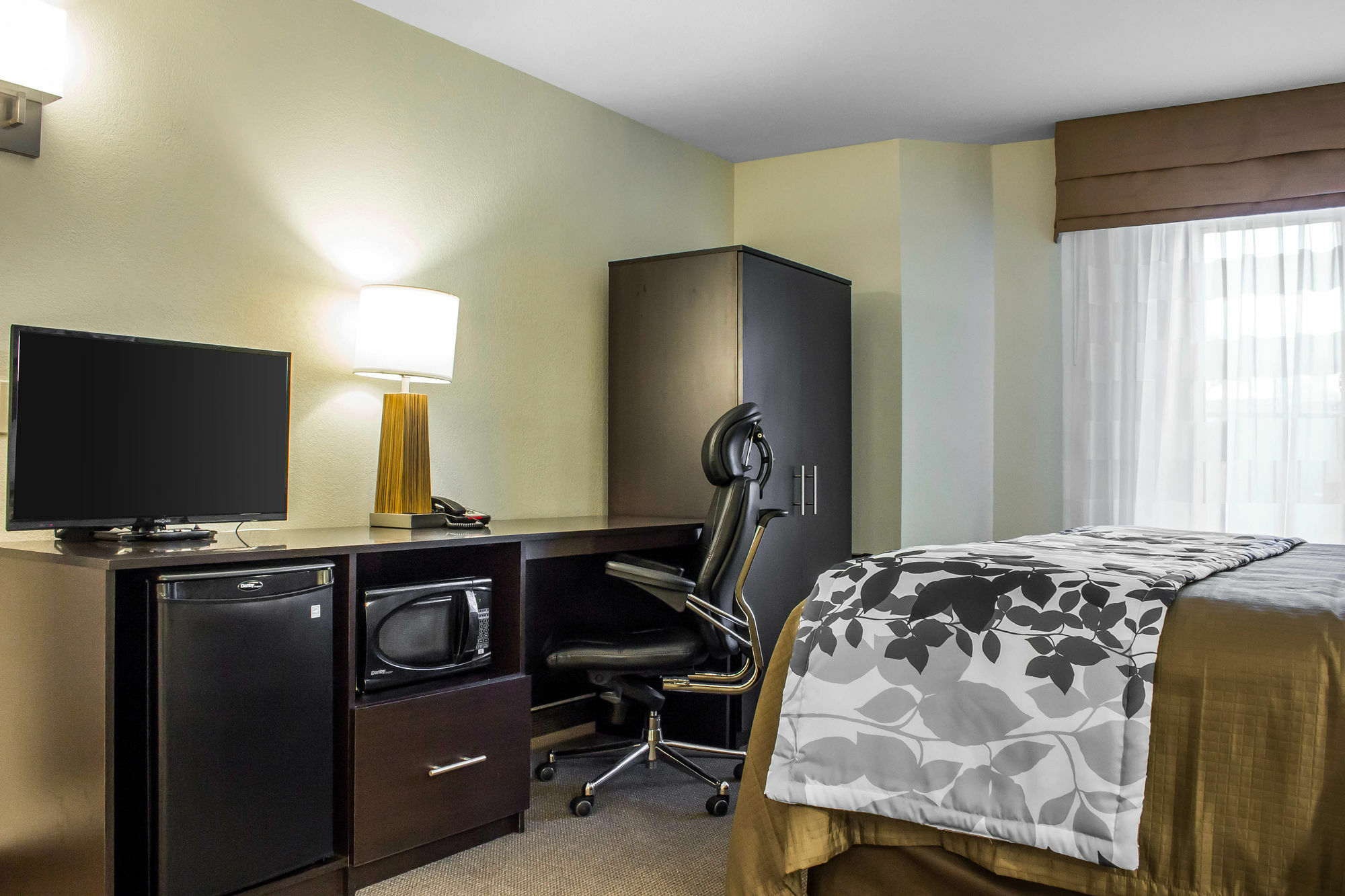 Hotel Surestay By Western Superstition Springs 3*