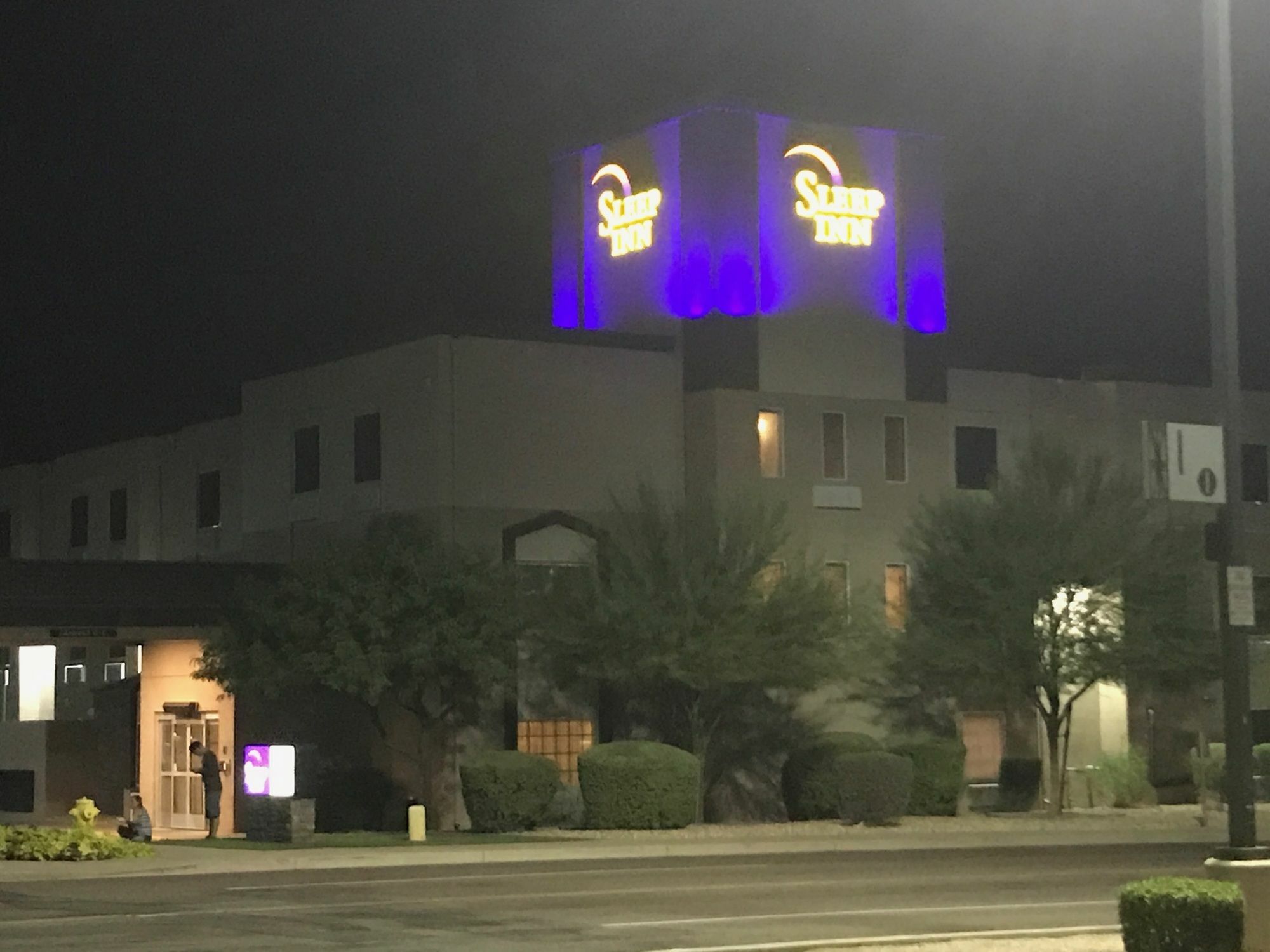 Surestay By Western Superstition Springs Hotel