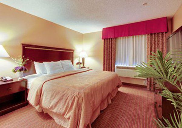 Spark By Hilton Airport