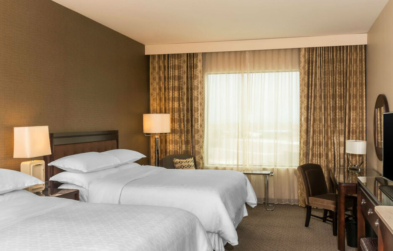 Hotel Sheraton At Wrigleyville West 4*
