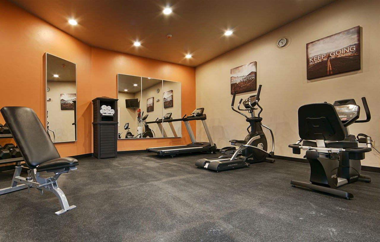 Western Copper Hills Hotel