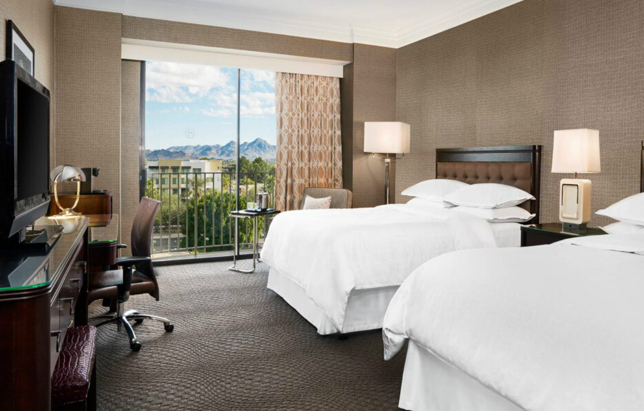 Sheraton Crescent 3* Phoenix