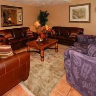 Lux Hotel 2*