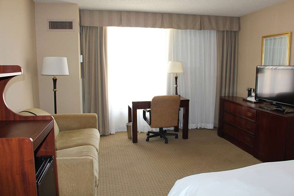 Hotel Doubletree By Hilton Phoenix, Az