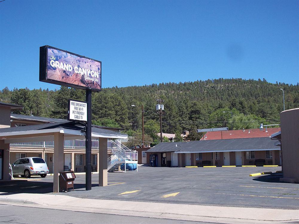 American Regency Motel 2*