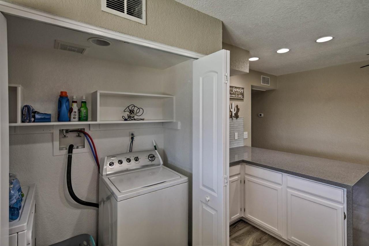 Havasu With Pool And Mtn Views, Near Marina Holiday home Lake Havasu City