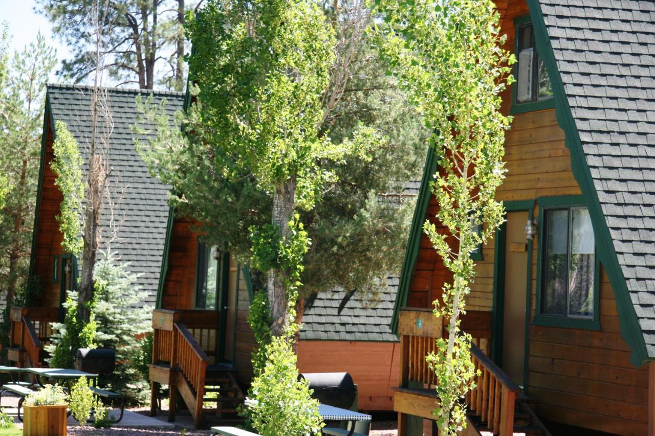 Cabins On Strawberry Hill *