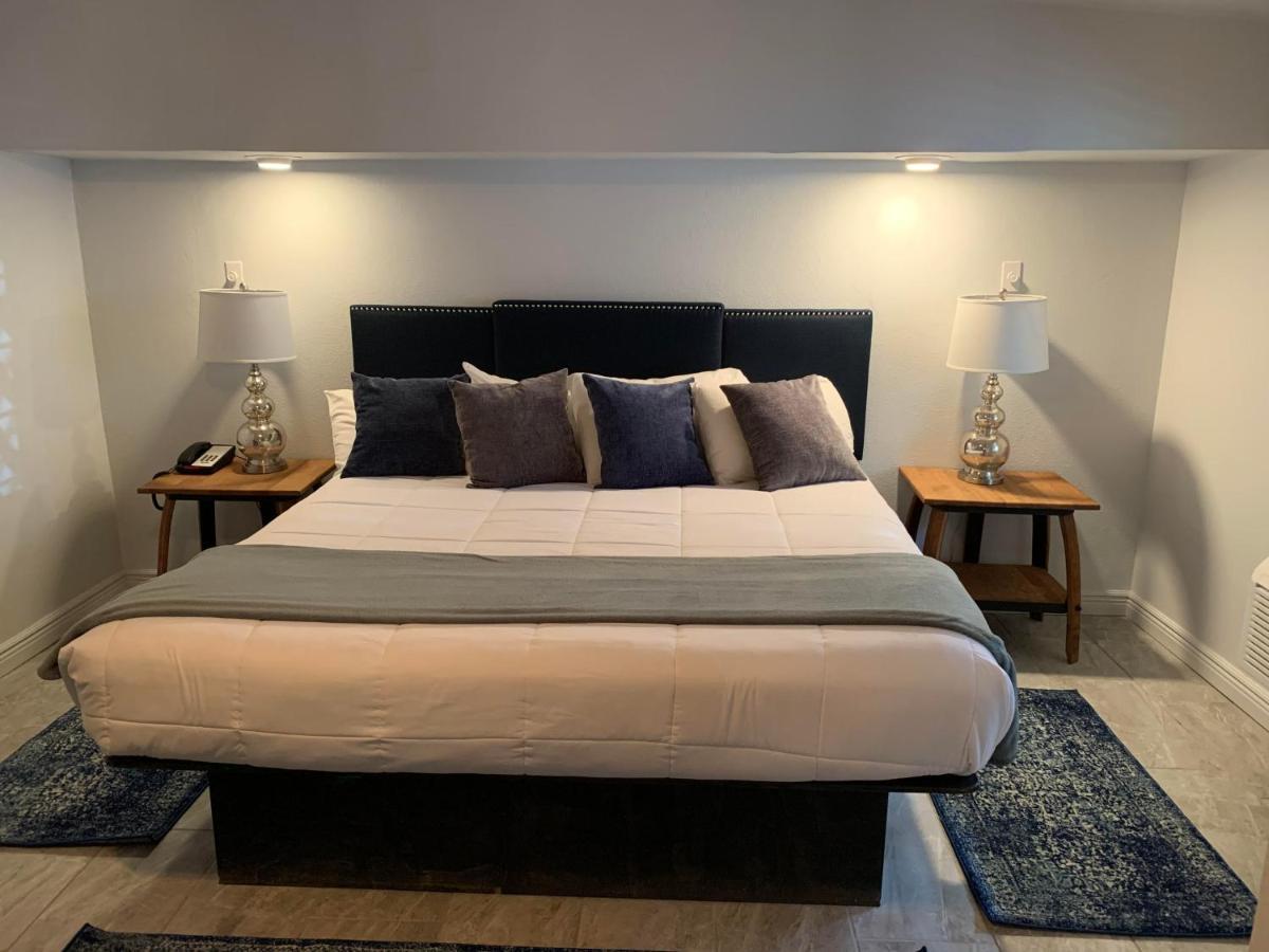Oak Creek Terrace Lodge *