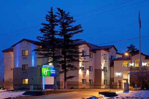Hotel Express Show By Ihg 2*