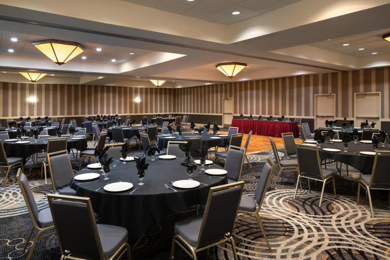 Wyndham Phoenix Airport -