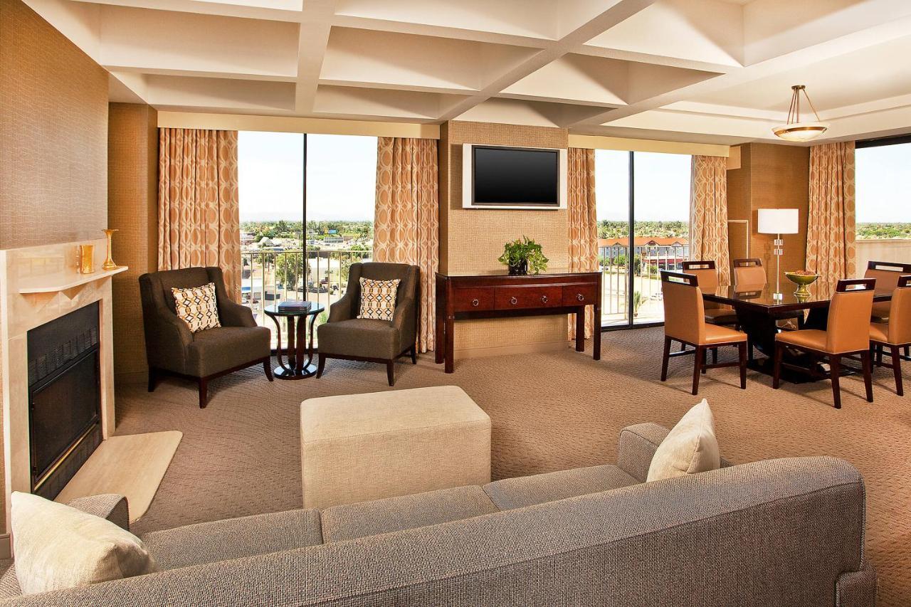 Hotel Sheraton Crescent 3*