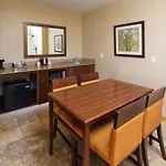 Hampton Inn & Suites Tucson Mall