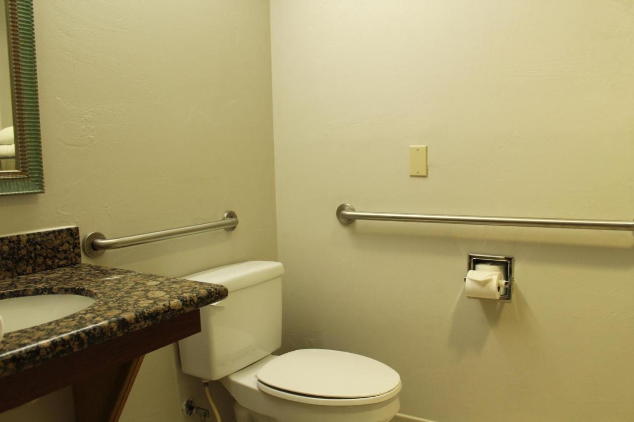 Hotel Express & Mall By Ihg Tucson