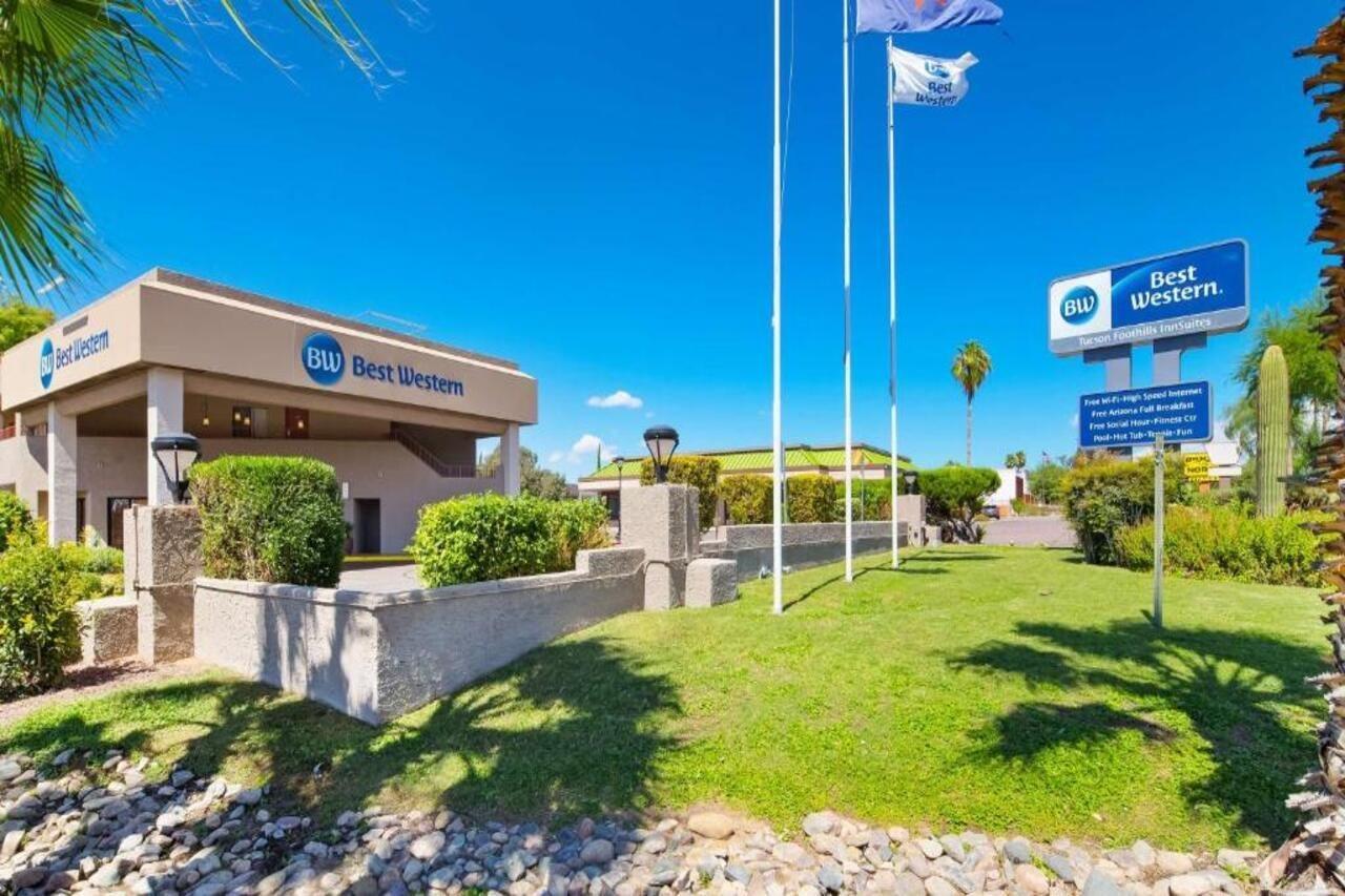 Hotel Western Innsuites Foothills &