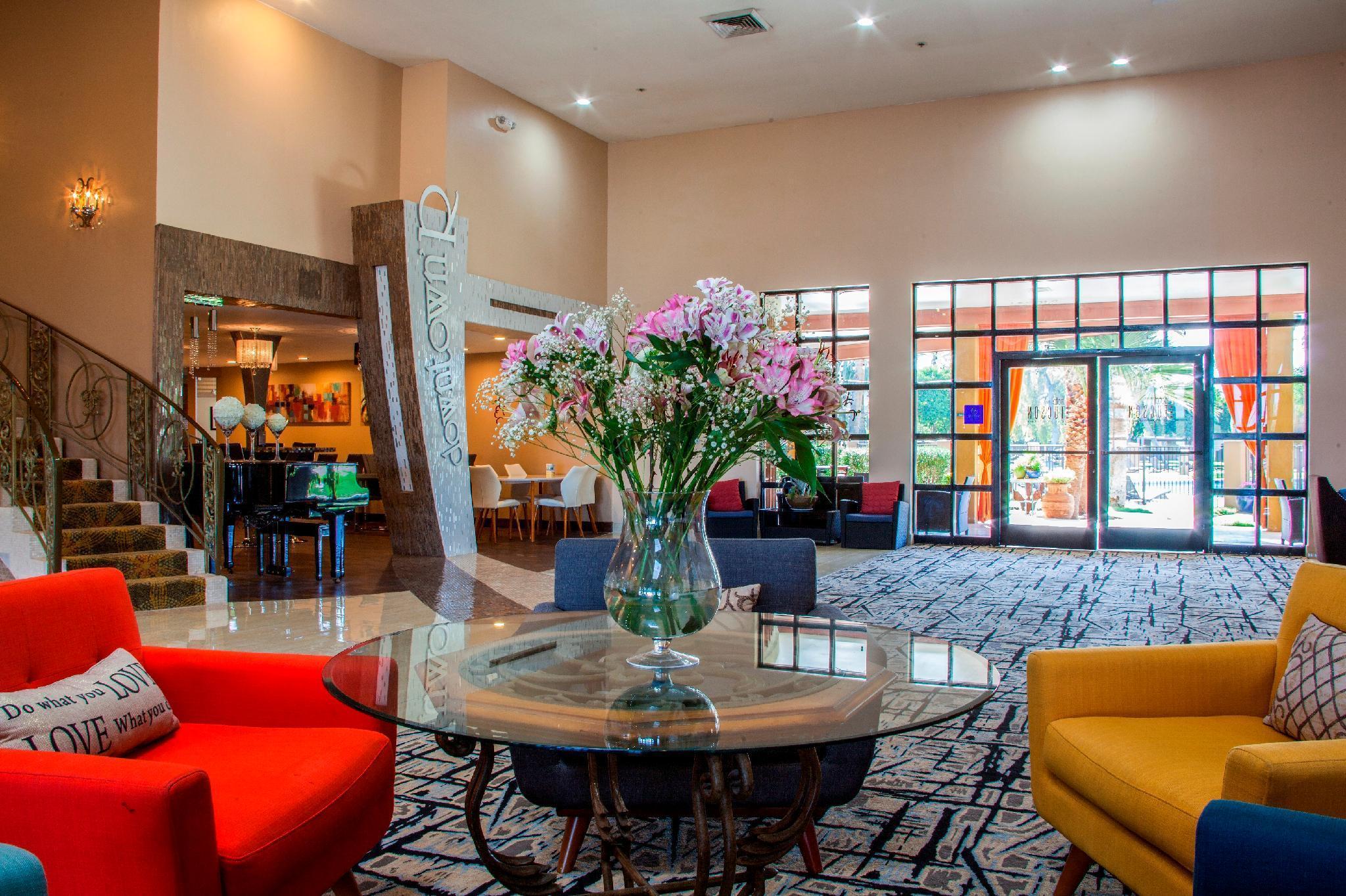 Center, An Ascend Collection Member Hotel