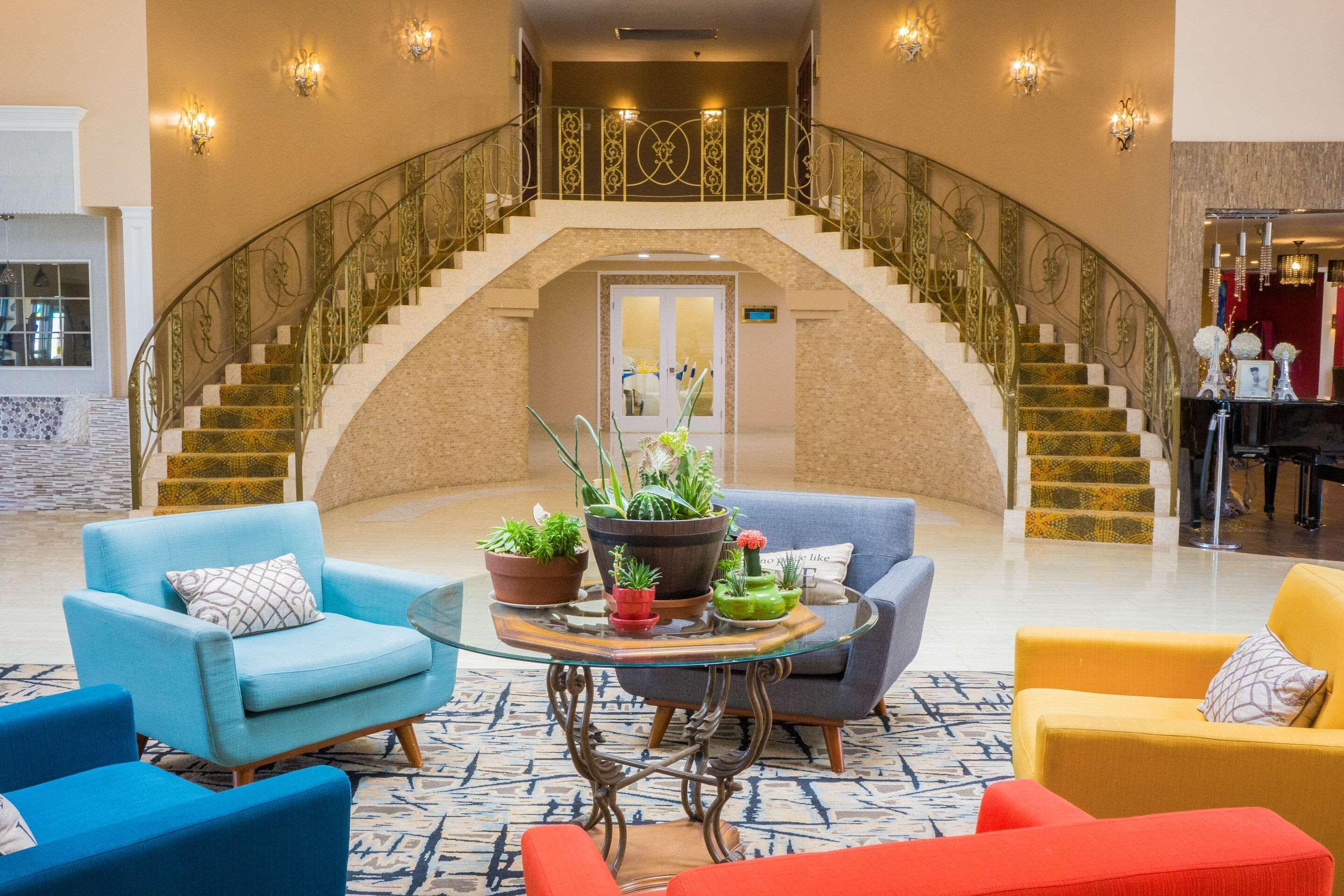 Hotel Center, An Ascend Collection Member
