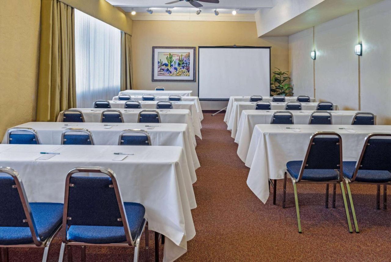 La Quinta By Wyndham - Reid Park Hotel 3*