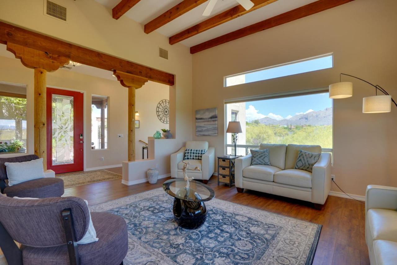 Updated With Panoramic Mtn Views And Pool! Tucson