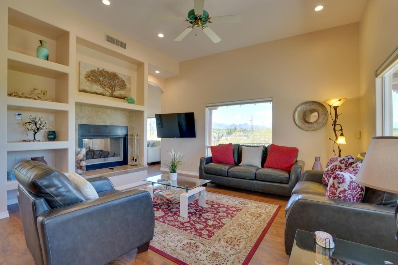 Holiday home Updated With Panoramic Mtn Views And Pool! *