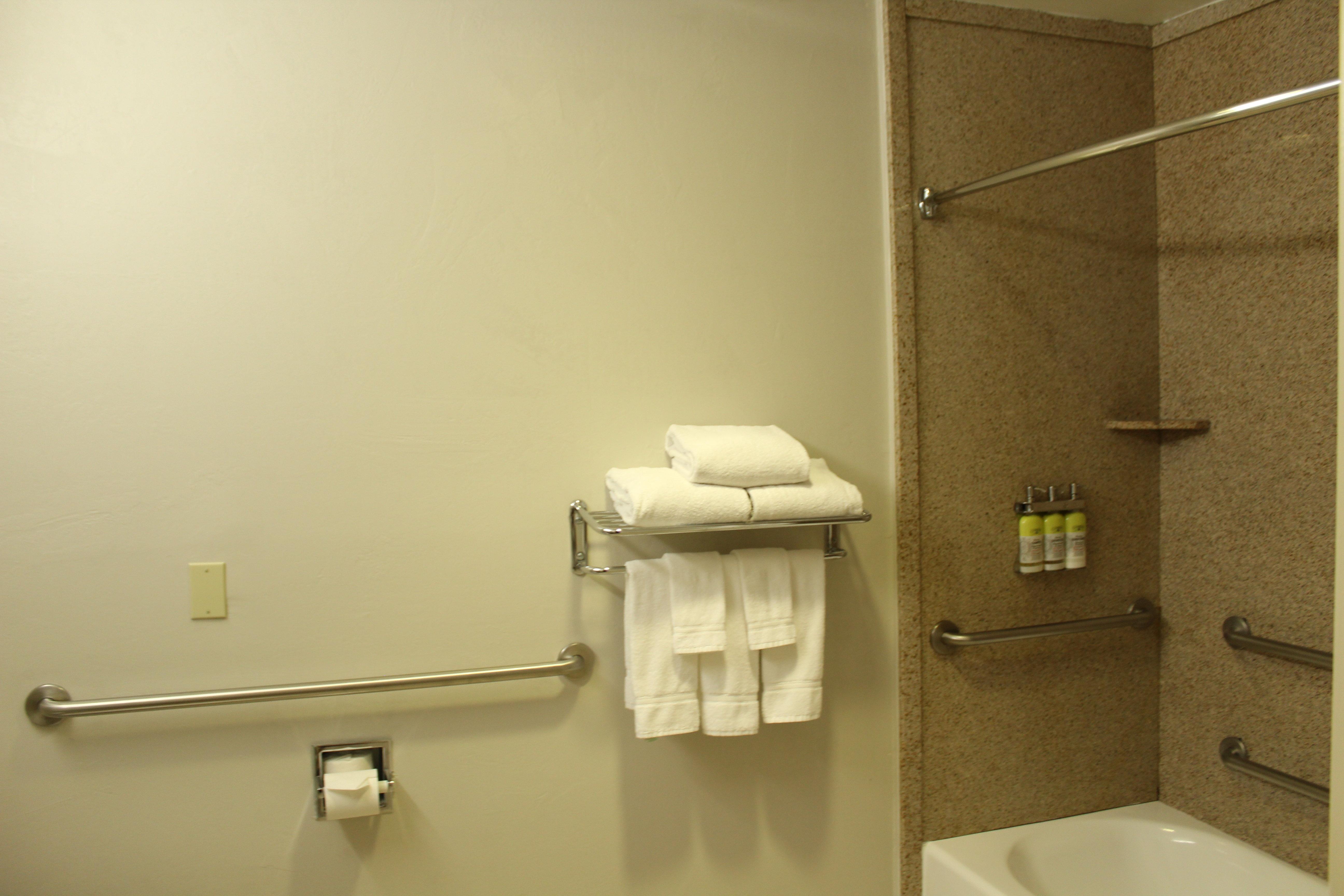 Express & Mall By Ihg 3*