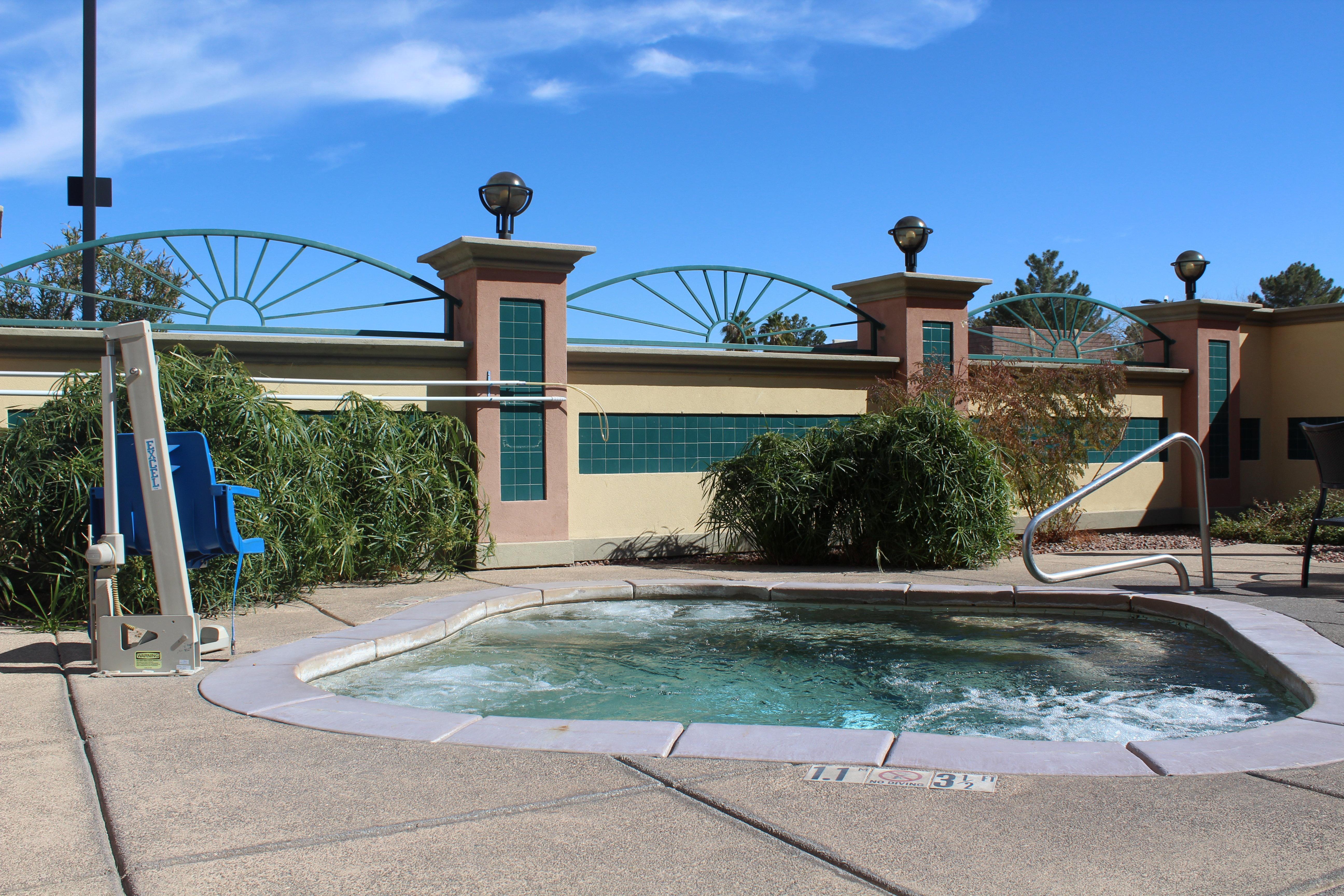 Express & Mall By Ihg Hotel Tucson