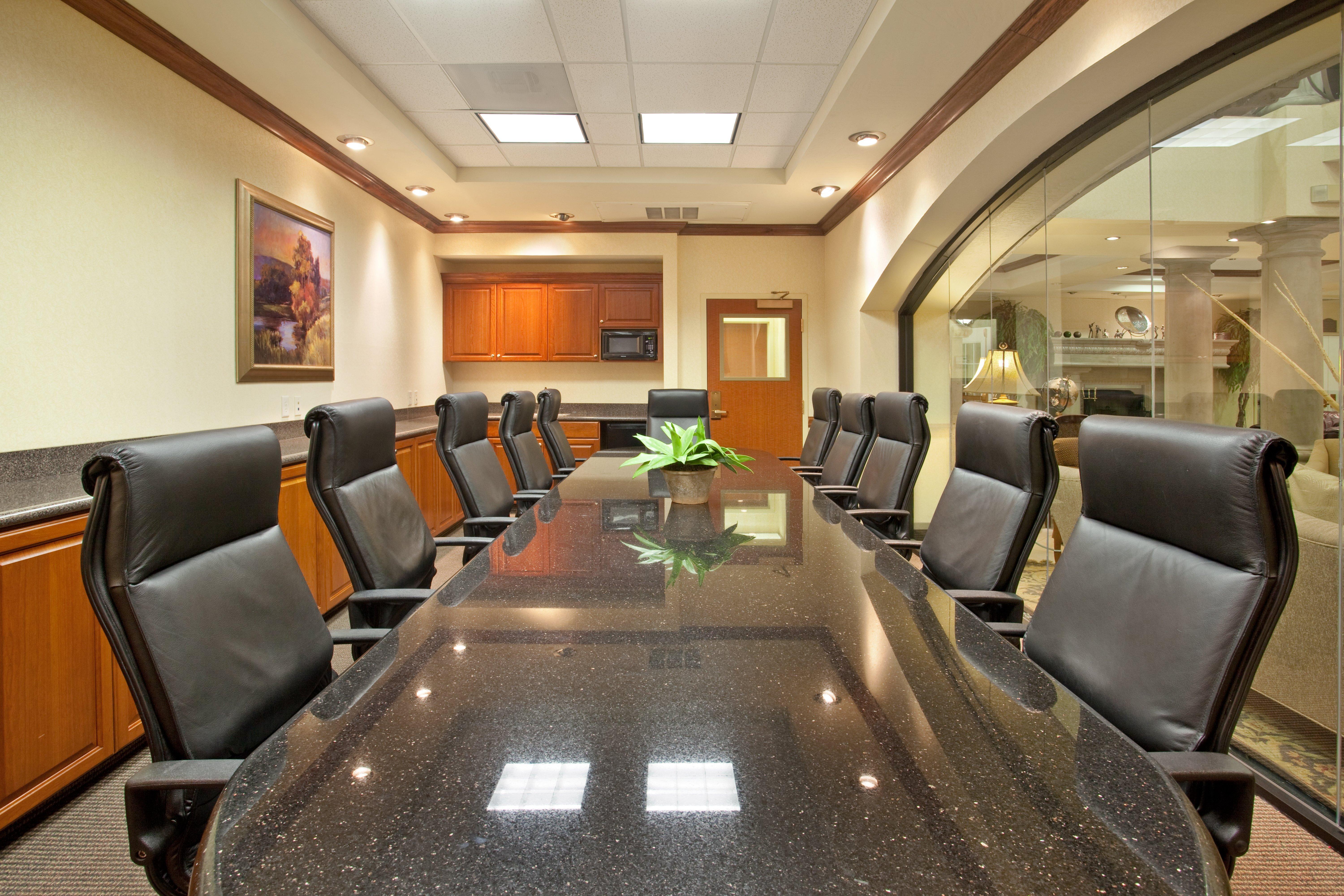 Express & Mall By Ihg