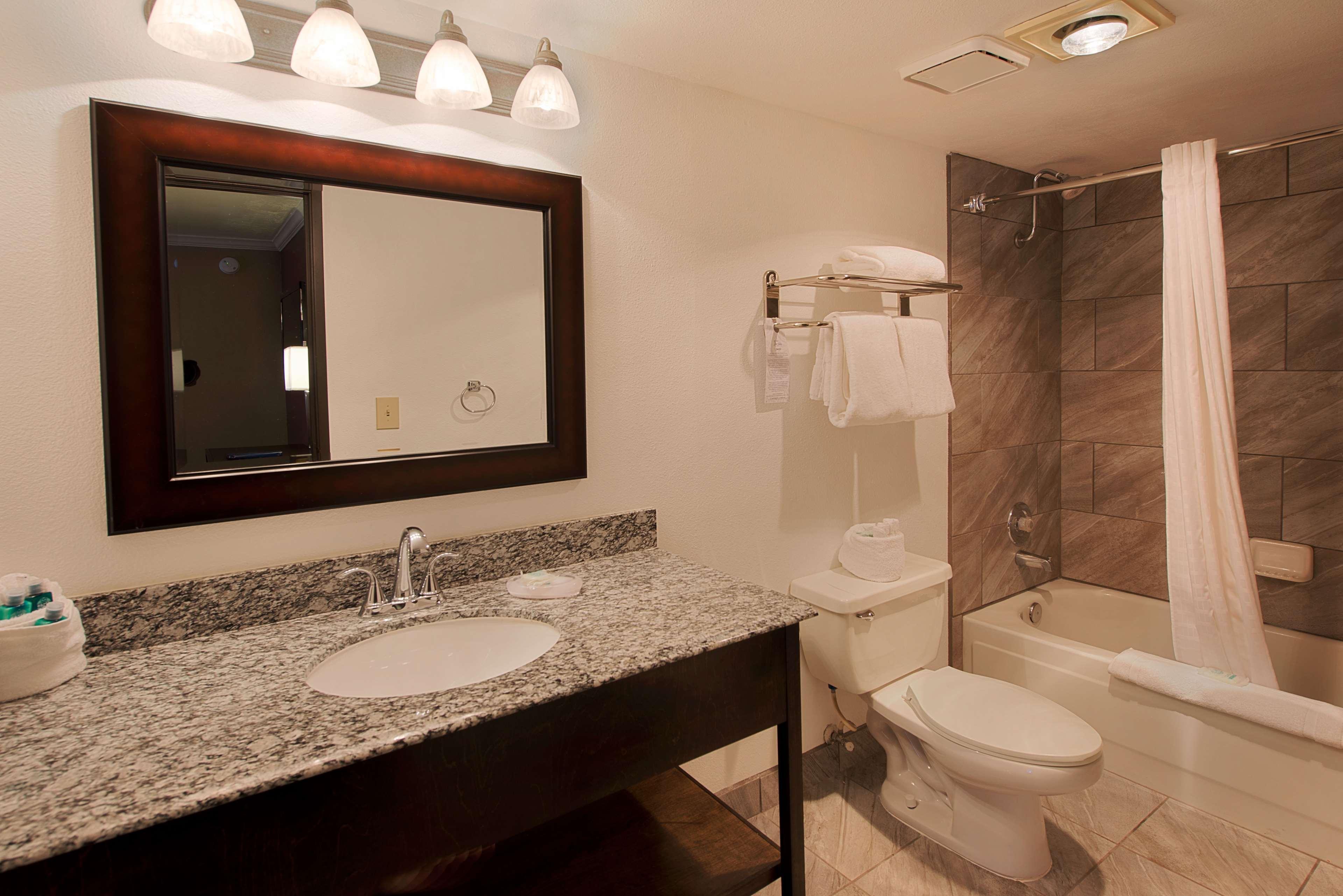 Western Innsuites Foothills & Hotel Tucson