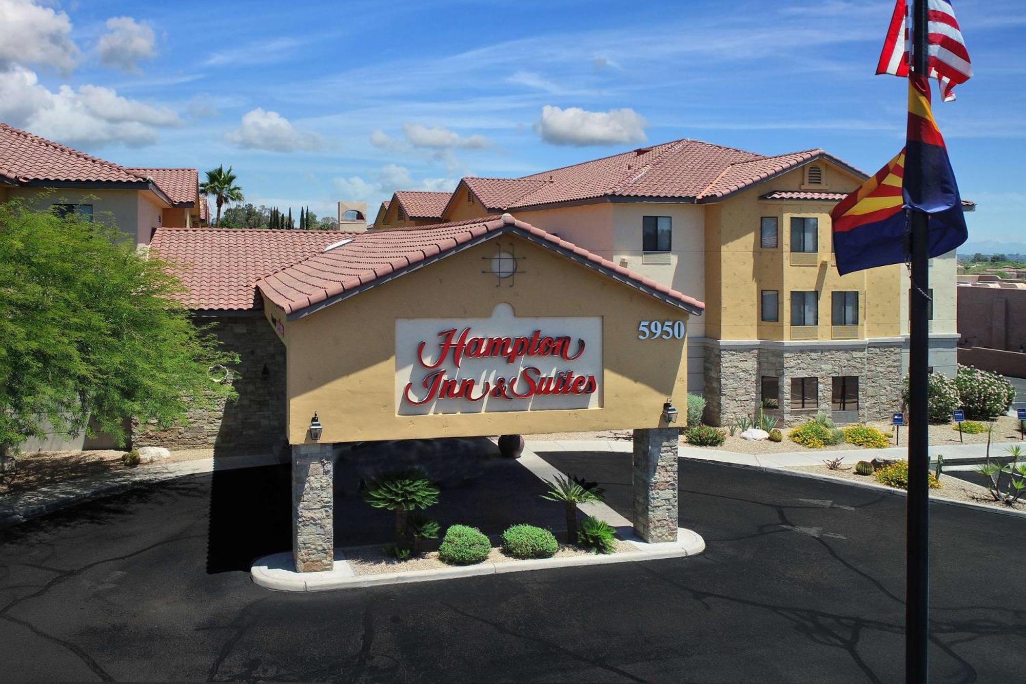 Hotel Hampton & Mall Tucson