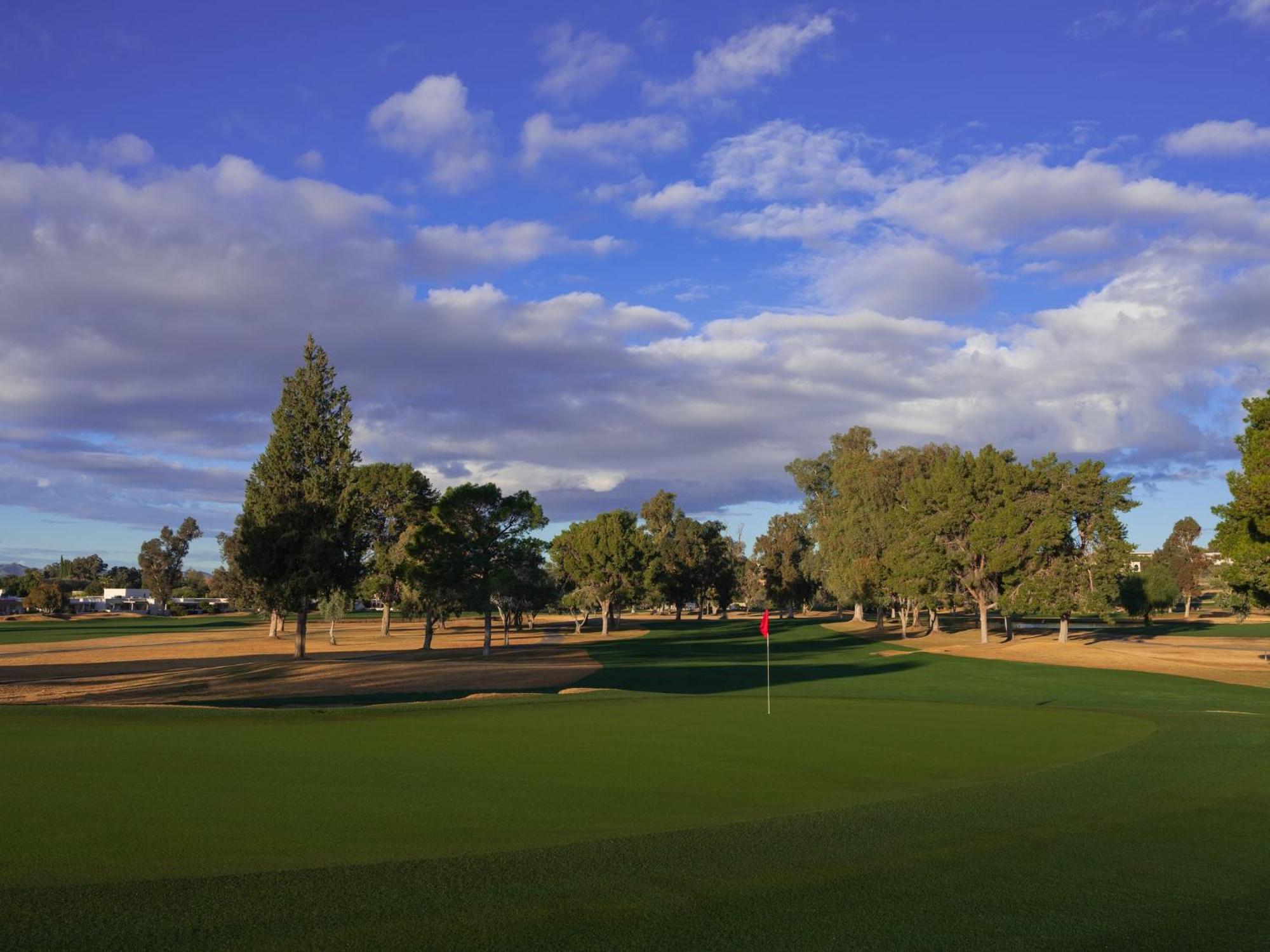 Resort Omni National &