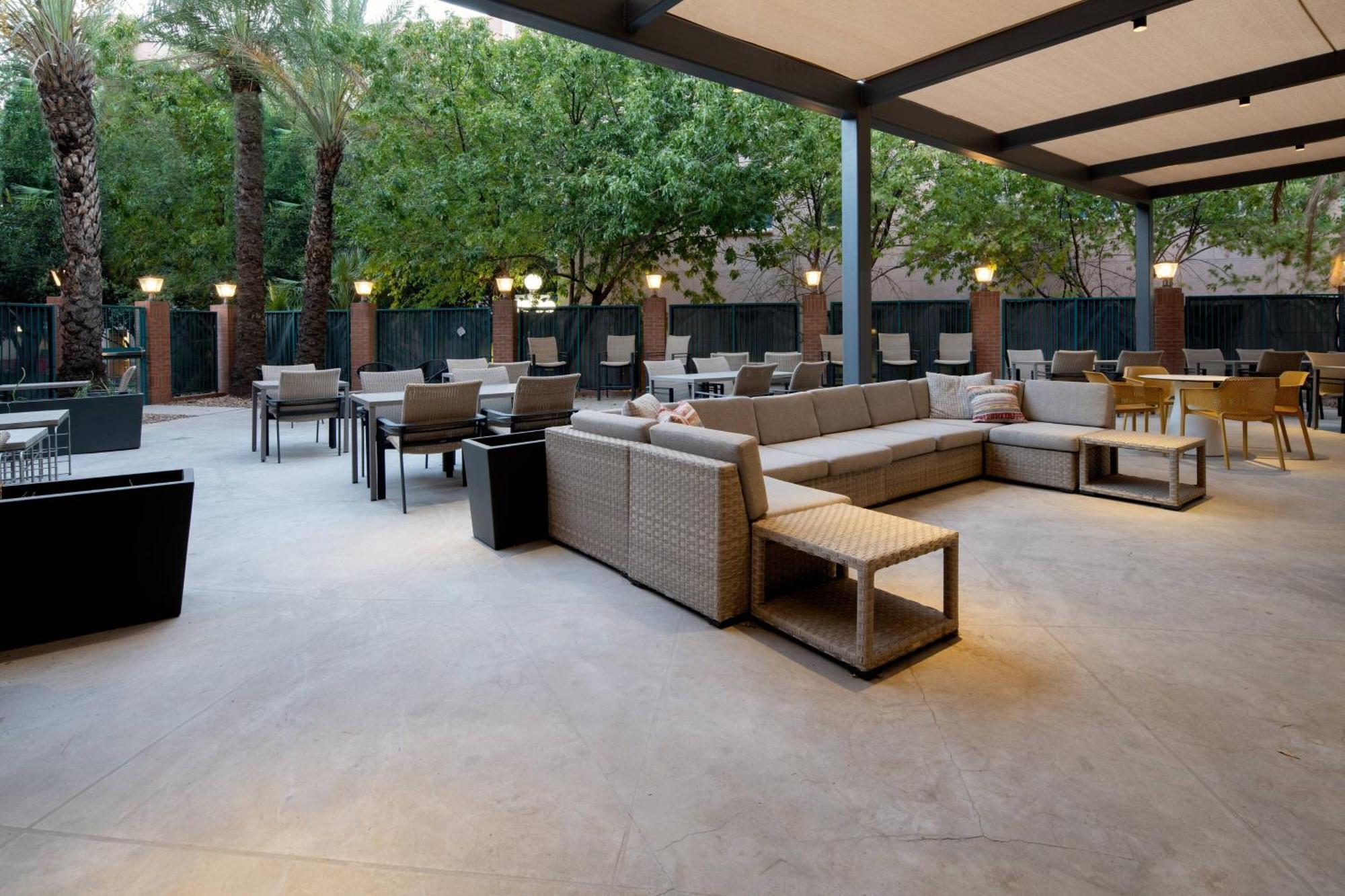Hotel Marriott Park 3*
