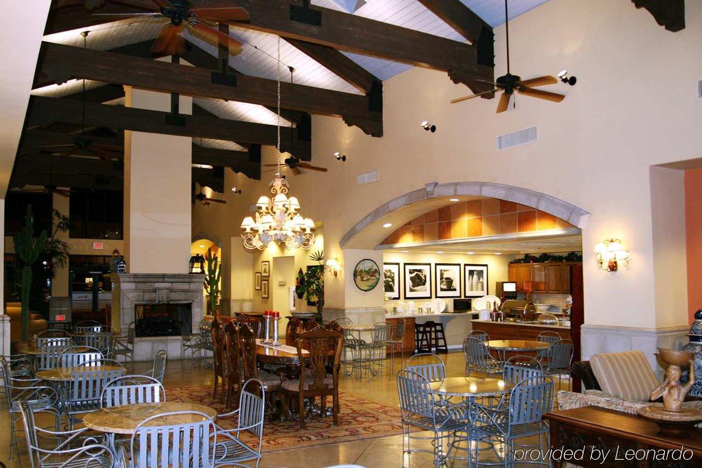 Hampton & Mall Hotel Tucson
