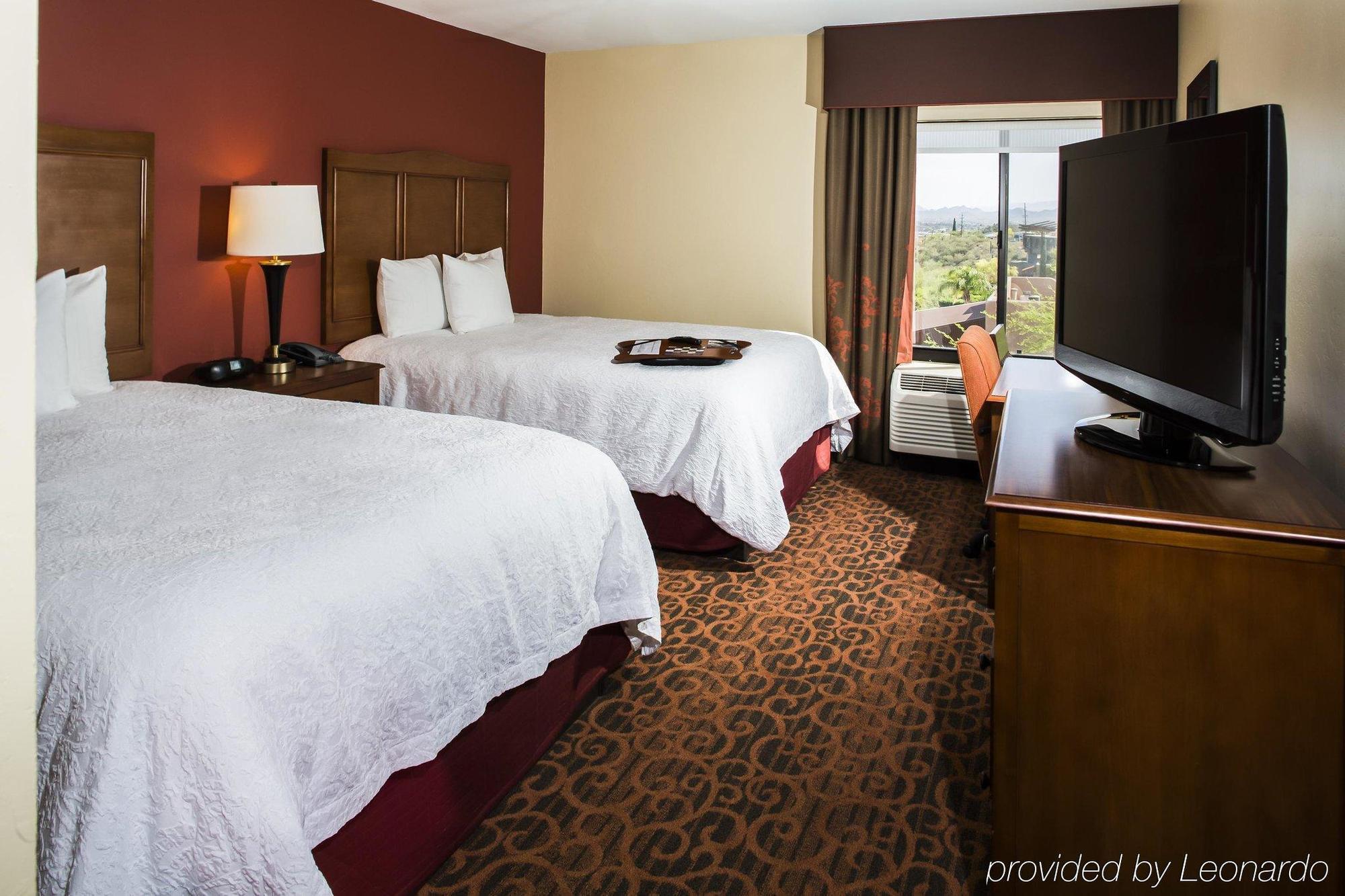 Hampton & Mall Hotel Tucson