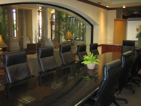 Express & Mall By Ihg Hotel Tucson